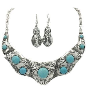 Turquoise Stone Dot Western Necklace Earrings Set
